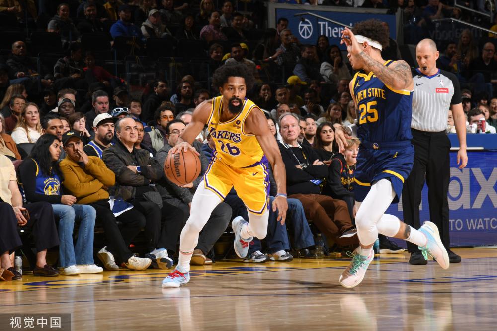 随着两位球 随着两位球